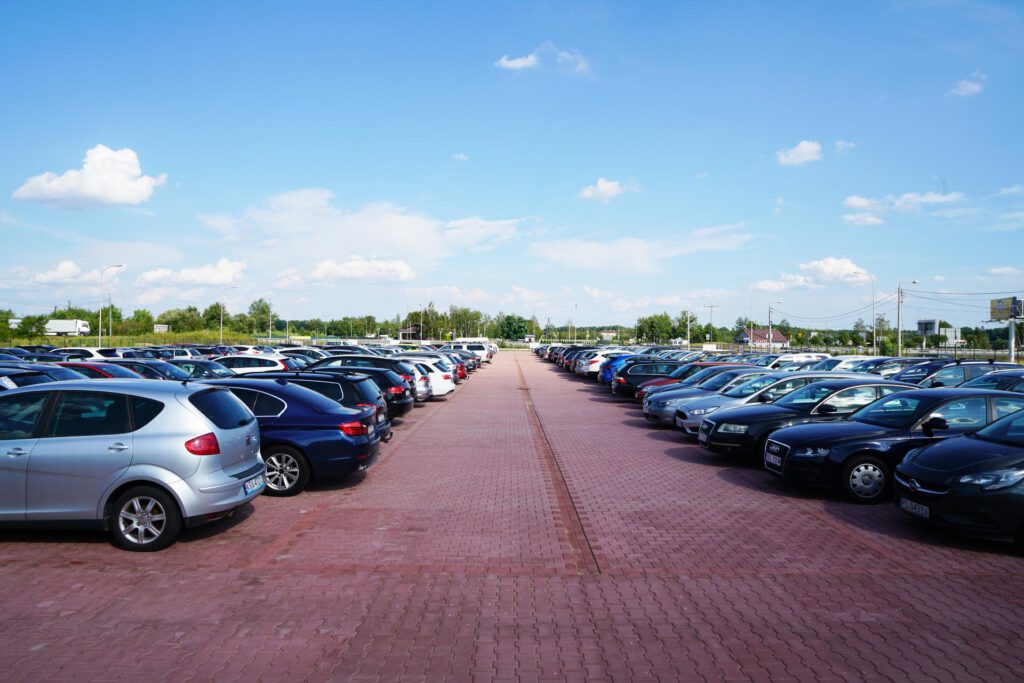 mega parking pyrzowice